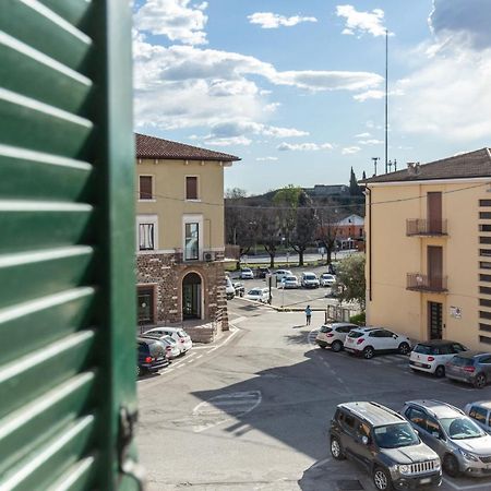 Blu Bed Apartment Castelnuovo del Garda Luaran gambar