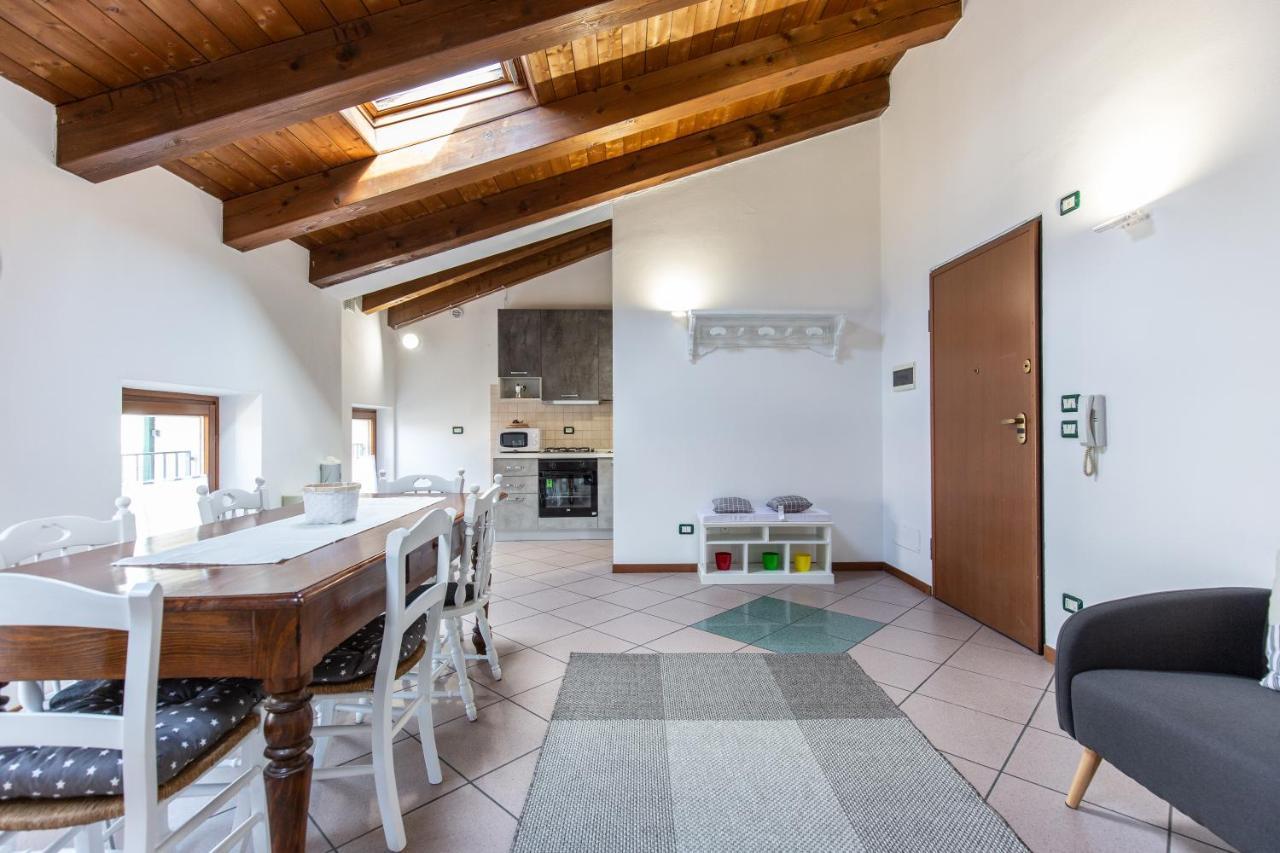 Blu Bed Apartment Castelnuovo del Garda Luaran gambar