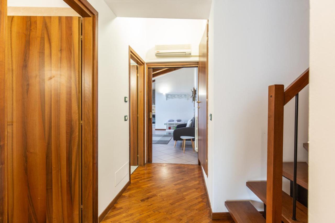 Blu Bed Apartment Castelnuovo del Garda Luaran gambar