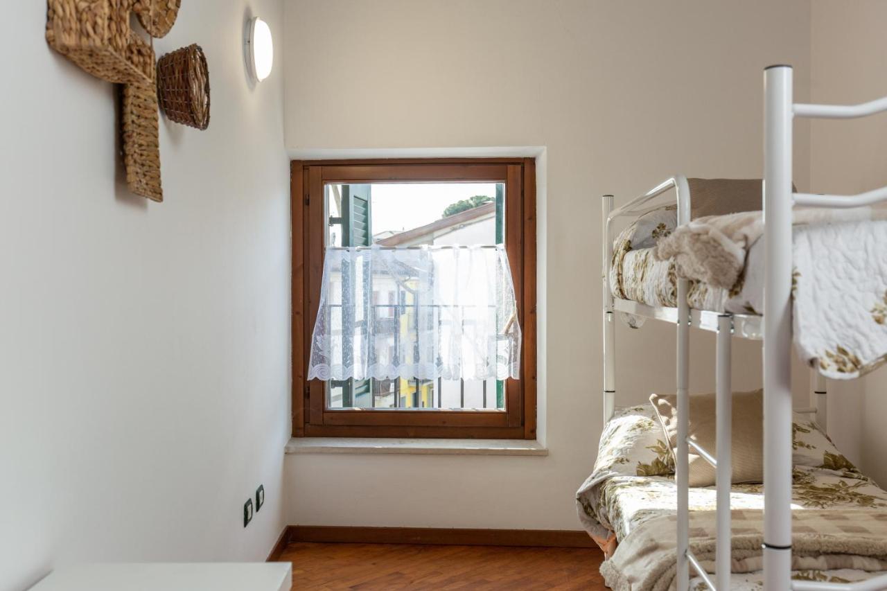 Blu Bed Apartment Castelnuovo del Garda Luaran gambar