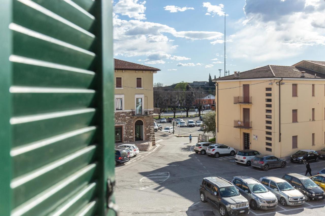 Blu Bed Apartment Castelnuovo del Garda Luaran gambar